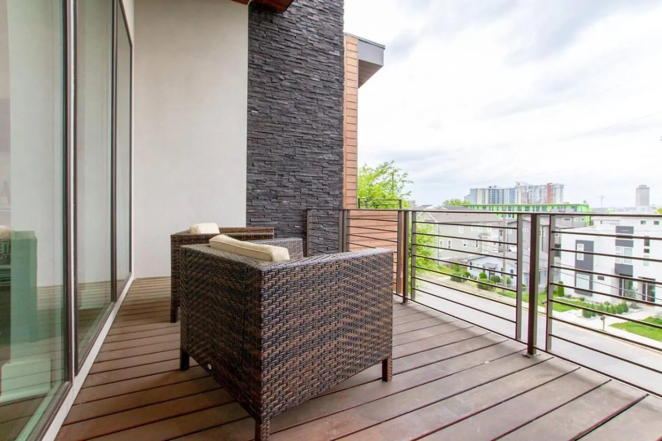 The Dove Downtown Modern Huge Rooftop Deck Gulch Nashville Ferienhaus