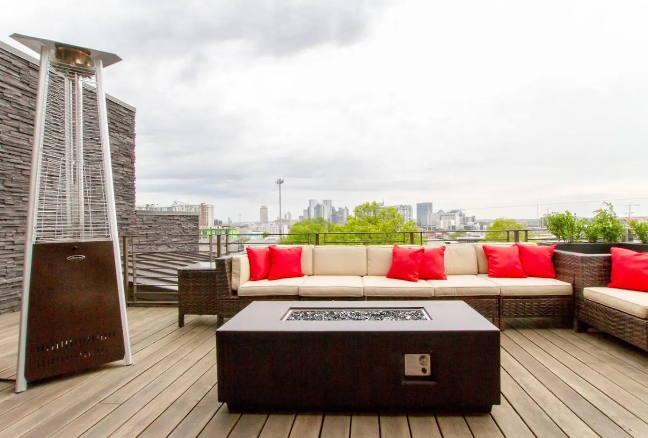 The Dove Downtown Modern Huge Rooftop Deck Gulch Nashville
