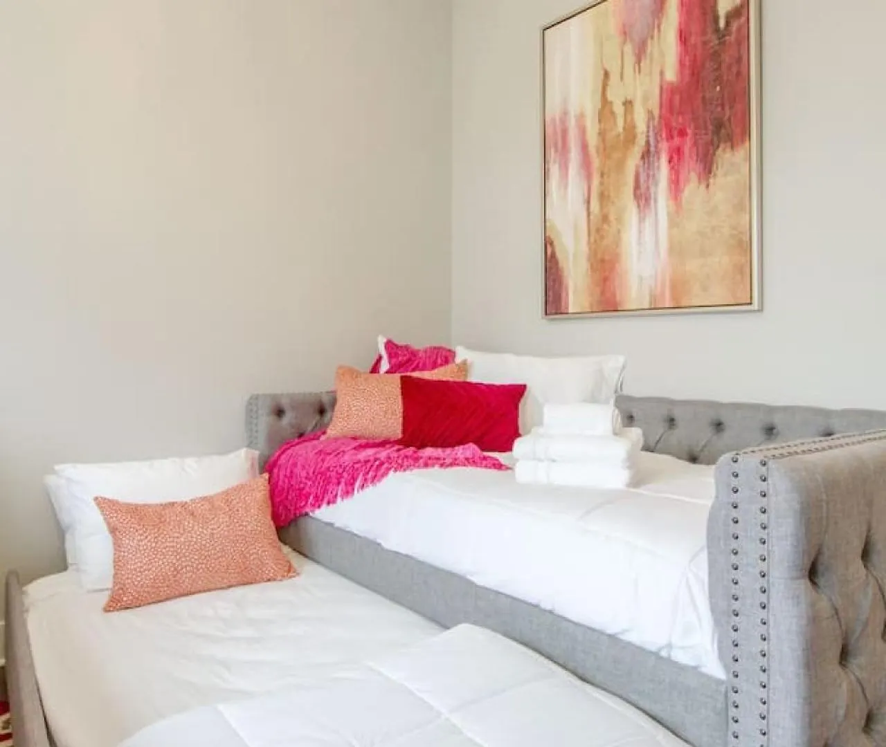 Holiday home The Dove Downtown Modern Huge Rooftop Deck Gulch Nashville